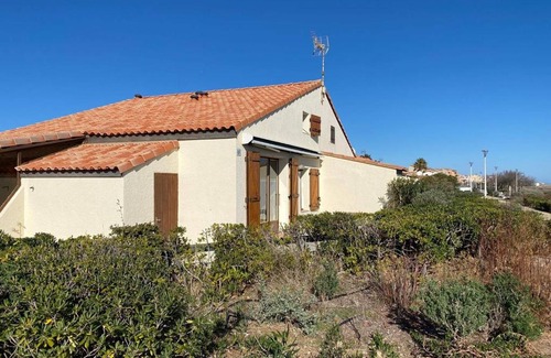 Leucate Villa | Villa T2+Mezzanine, 6 pers, plage, parking, Port Leucate - FR-1-81-582