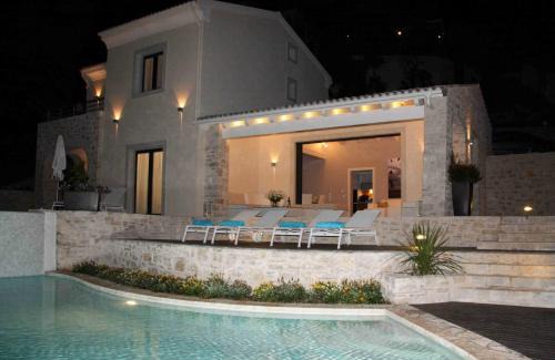 Petaleia Villa | Villa Tatiana