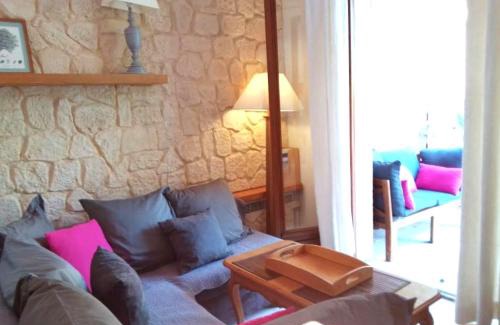 Greoux-les-Bains Apartment | Villa Thermaë Face aux thermes avec jardin privatif