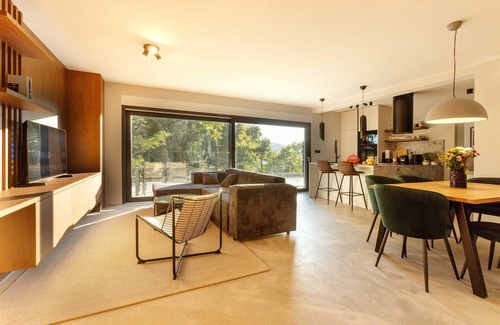 Grizane Villa | Villa Tizi by Aneo Travel