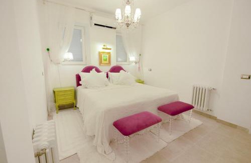 Lake Bracciano House | VILLA TOJI luxury private