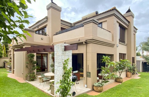 Faerie Glen Villa | Villa Toledo