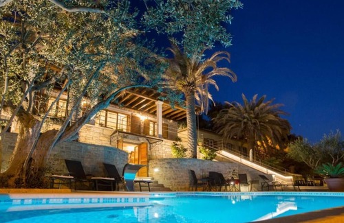 Split Villa | Villa Tomislav Split - Secluded Mediterranean hacienda