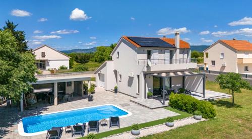 Drnis House | Villa Tonka with private pool near Krka