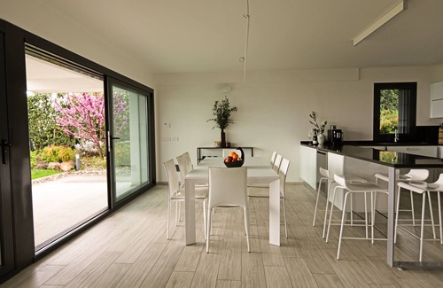 Naggio Villa | Villa Tranquil Cove