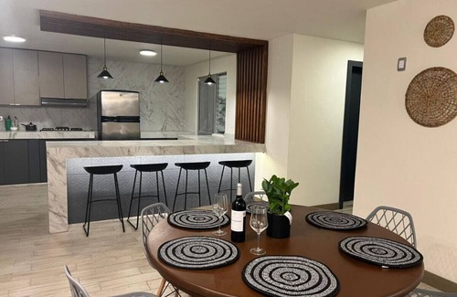 Downtown Cancun House | Villa Turix Up to 26 guests 5 min from beach