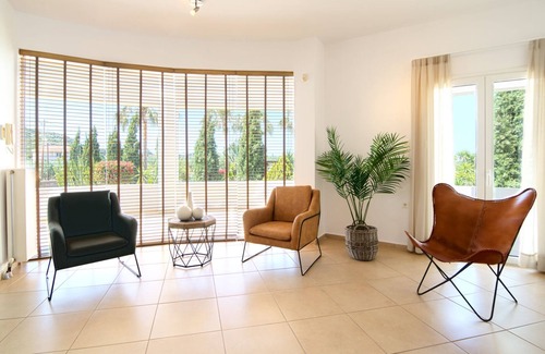 Sissi Villa | Villa Tyghi, 5 bedrooms, 4 bathrooms, private pool, large garden, BBQ area