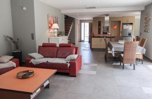 Saint-Genis Villa | Villa Villa Lavande by Interhome