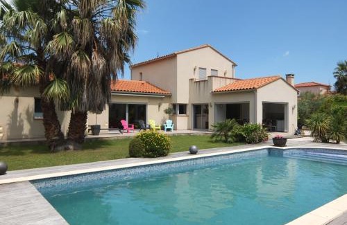 Saint-Genis Villa | Villa Villa Lavande by Interhome