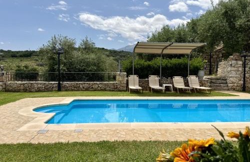 Samonas Villa | Villa Vangelis Stylos Crete