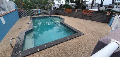 Torquay Apartment | Villa Venezia Apt 3 - Spacious Hervey Bay beachfront apartment
