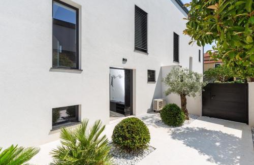 Basanija Villa | Villa Ventana with terrace and BBQ