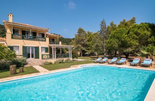 Vasilikos Villa | Villa Verdi - Your Family Oasis!