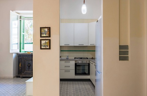 Ischia Porto Apartment | Villa Villari Terrace and Patio byNapoliApartm.