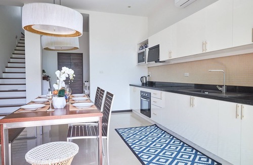 Rawai Villa | Villa Vipa - Unique villa with pool near Naiharn beach