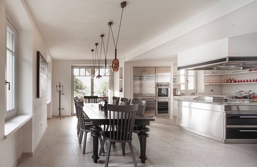 Pescantina Apartment | VILLA WITH 8 BEDS