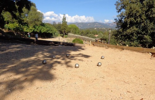 Sainte-Lucie-de-Porto-Vecchio House | Villa with beautiful panoramic sea view, quiet, garden