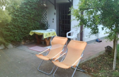 Pescia Romana House | Villa with garden by the sea