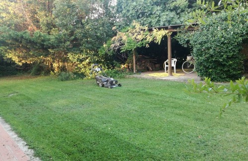 Pescia Romana House | Villa with garden by the sea