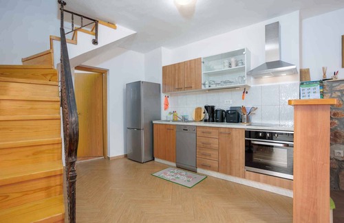 Brzac Villa | Villa with internet, washing machine and an outdoor pool