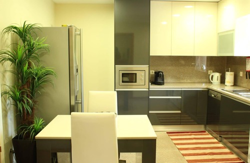 Paradela House | Villa with large terrace and pool in Paradela