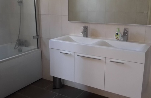 Bedarieux (ornac) Villa | Villa with pool and appartment, stunning views on the edge of a town.