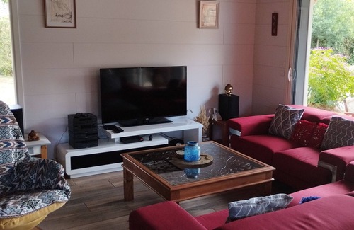 Parentis-en-Born Villa | Villa with pool in the heart of the forest