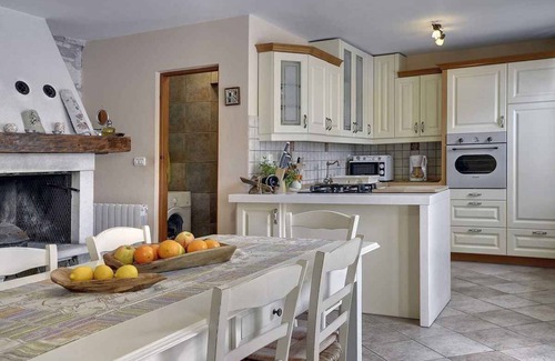 Jursici Villa | Villa with pool and barbecue