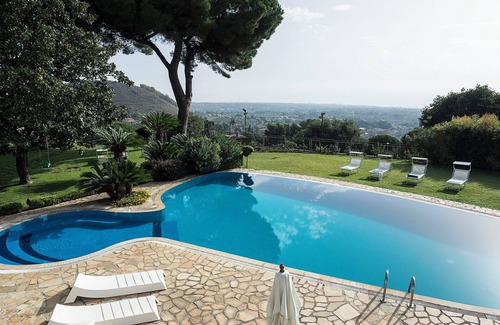 Trecastagni Villa | Villa with pool and stunning views, 22 sleeps!
