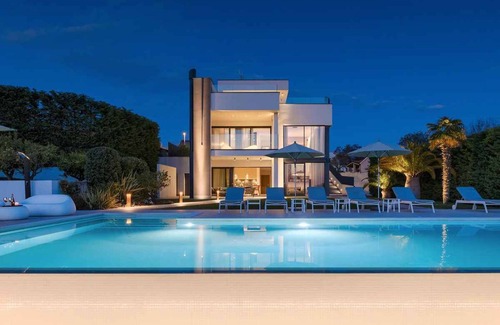 Vintijan Villa | Villa with pool and wine cellar