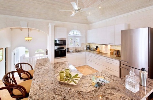 Merlin Bay Villa | Villa with Pool & Golf Views - Coral Blu (2 bed)