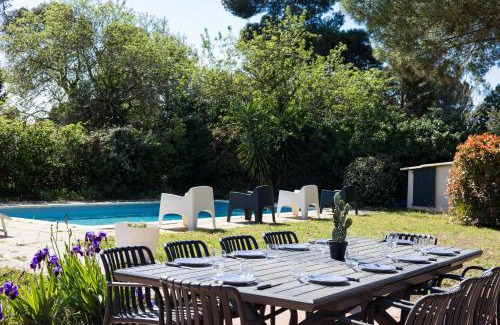 Trebes House | Villa With Pool In The Cantalauze Vineyards