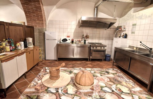 Cortona Villa | Villa with pool, walking distance from the village of Fratta and 7 km from Cortona. Wi-Fi access, sa