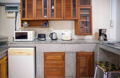 Nong Thale Villa | Villa with private pool and mountain views