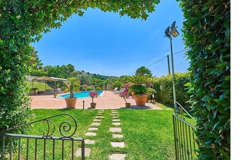 Lentini Villa | Villa with private swimming pool