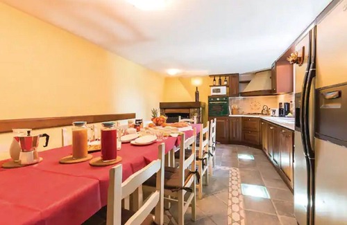 Camaiore Villa | Villa with private pool, beautiful furnishings, fenced yard.