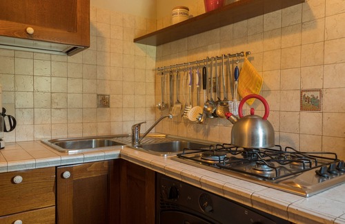 Cetona Villa | Villa with private pool, large garden, panoramic view and air conditioning