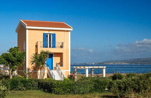 Minia Villa | Villa with sea view