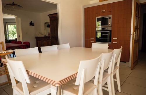 Garrigues Villa | Villa with secure swimming pool, SPA, 14 people, 6 bedrooms, quiet, all comforts