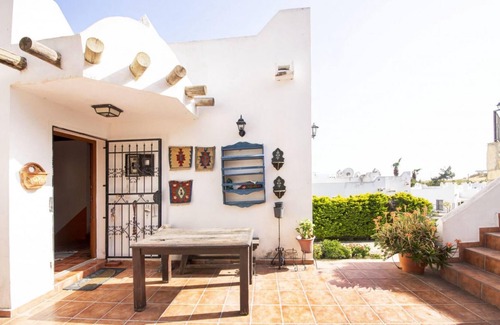 Turgutreis Villa | Villa with Shared Pool and Backyard in Bodrum