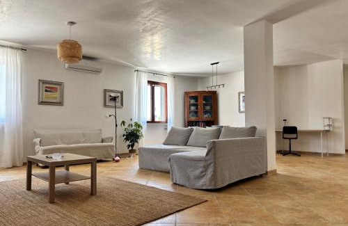 Laureto Villa | Villa with terrace view on the trulli