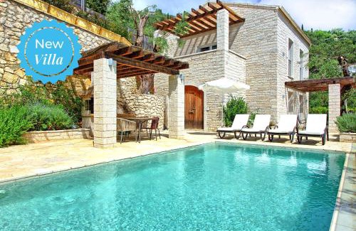 Kavalleraina Villa | Villa Yaisemi by PosarelliVillas