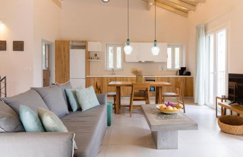 Kavalleraina Villa | Villa Yaisemi by PosarelliVillas