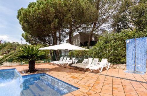 Vidreres House | Villa Yulia