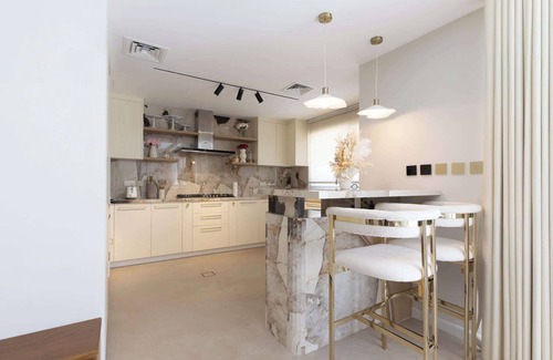 Dubai House | Villa Zalex Springs 14 Luxury Living with Private Pool