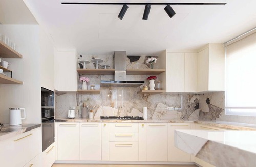 Dubai House | Villa Zalex Springs 14 Luxury Living with Private Pool