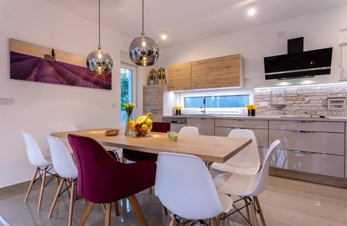 Klimno Villa | Villa Zarra with heated pool, jacuzzi, sauna and Seaview