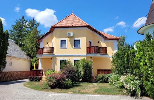 Heviz Apartment | Villa Zlata Praha