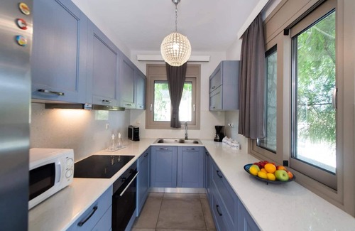 Episkopos Villa | Villa Zogianna by Villa Plus