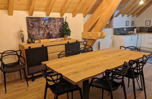 Monetier-les-Bains Apartment | Village Center · Renovated Apartment · Wifi Included